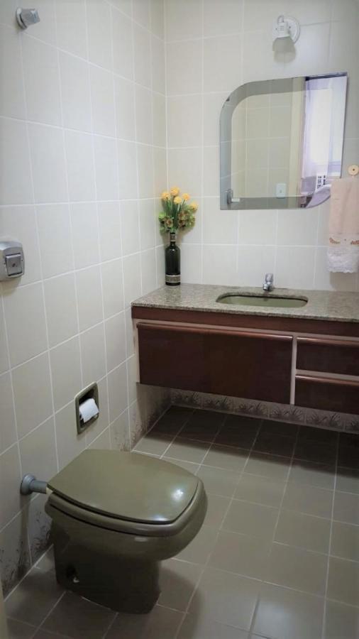Apto Pitangueiras - 3 Quartos, 2 Vagas, 4 Banheiros, Cozinha Completa, 2 Minutos Da